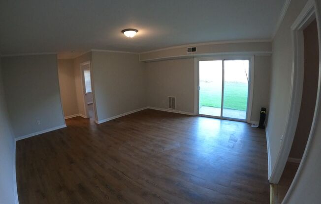 1 bed, 1 bath, $1,400, Unit 394 - 102