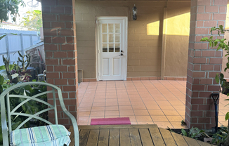 1715 SW 67 CT C