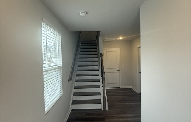 539 DEERCROFT DR