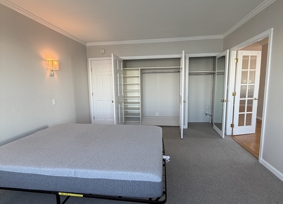 1 bed, 1.5 baths, 1,380 sqft, $6,695, Unit 17B