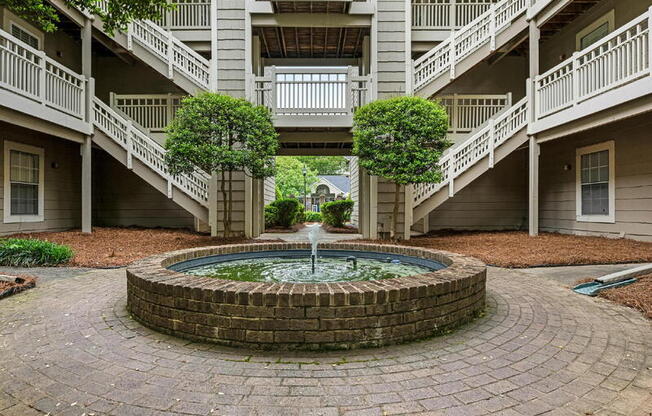 5011 SHARON RD