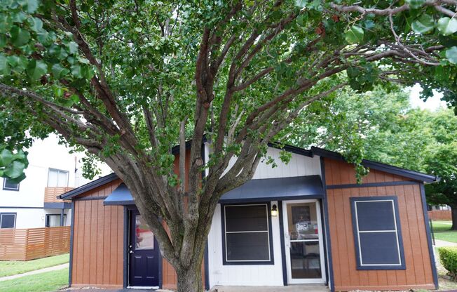 1 bed, 1 bath, 538 sqft, $1,195, Unit 11