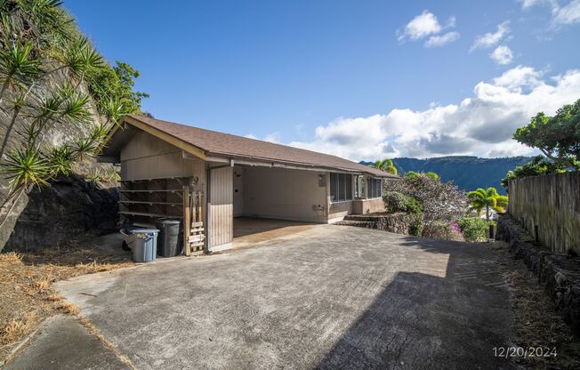 $5,500 / 4br - 4 BED 2.5 BATH HOME IN MANOA