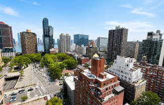 Studio, 1 bath, $3,600, Unit 16E