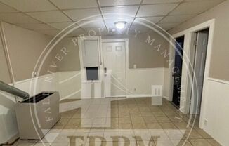 1 bed, 1 bath, $1,000, Unit 1NW