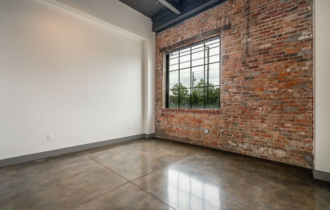 1 bed, 1 bath, $1,575, Unit 727 N. 4th St. Apt. 123