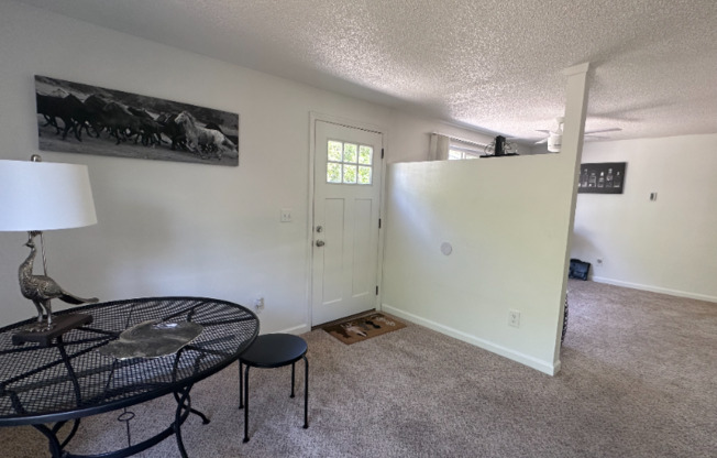 846 PHOENIX NE