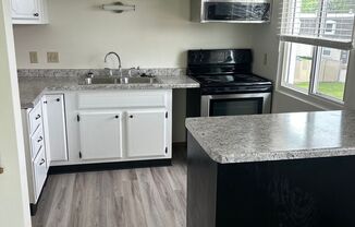 2 beds, 1 bath, 800 sqft, $1,000, Unit #3