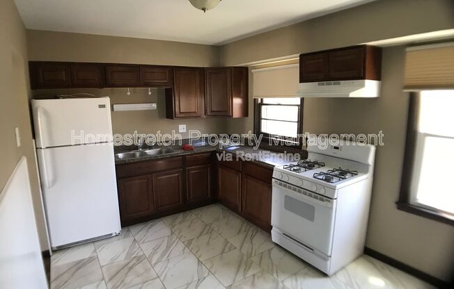 800 MARK TWAIN DR
