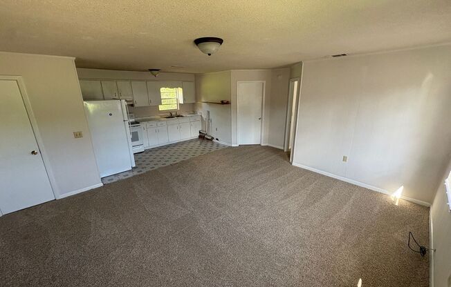 23060 Hwy 80 East