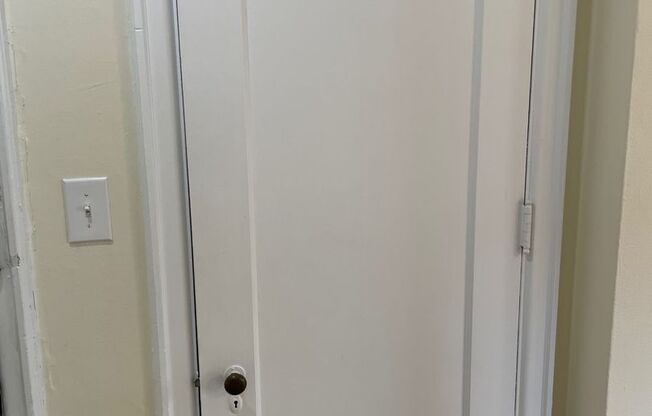 Studio, 1 bath, 301 sqft, $1,425, Unit Wellington 509