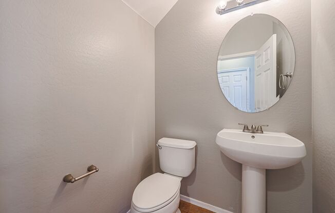 4 bed, 3.5 bath house in Stetson Valley, Phoenix
