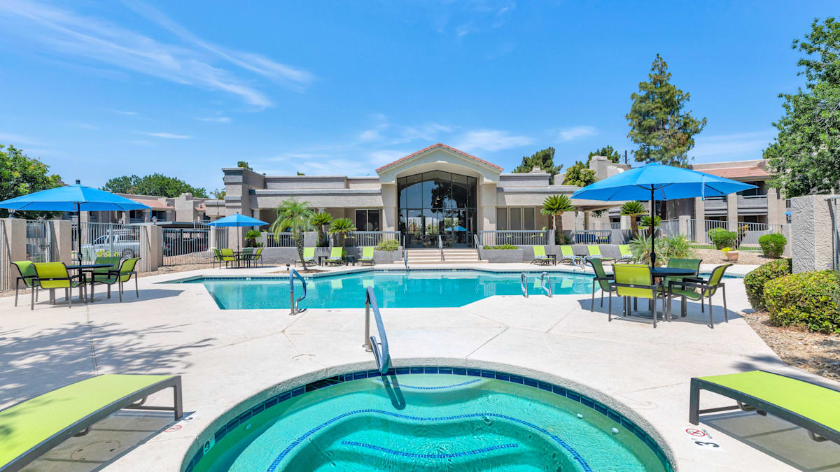 Welcome to Reflections at Gila Springs