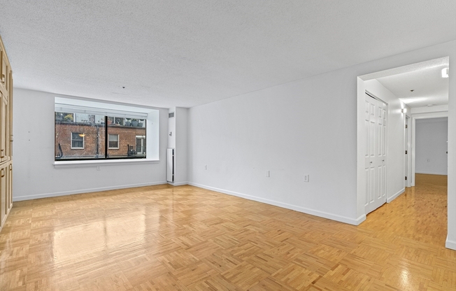 2 beds, 2 baths, 1,306 sqft, $4,500, Unit 418