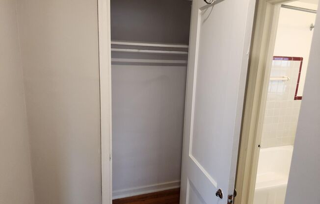1 bed, 1 bath, 663 sqft, $2,050, Unit D-06