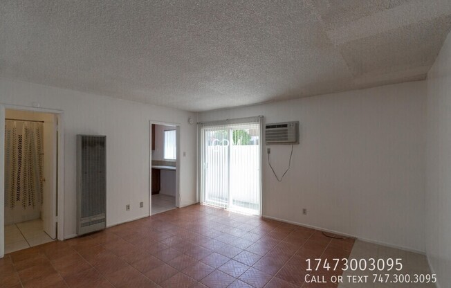 406 Oak St