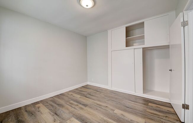 1 bed, 1 bath, 695 sqft, $1,598, Unit 19