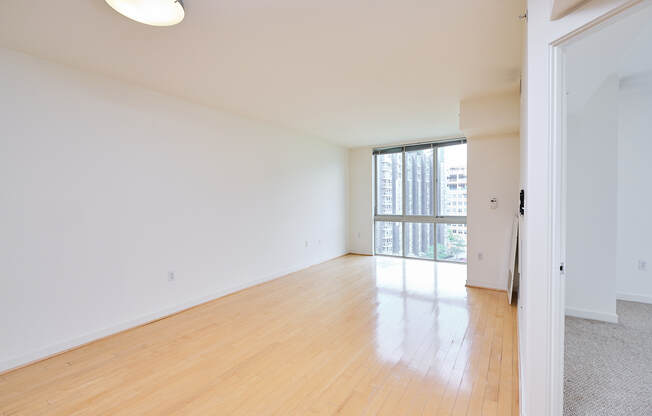 1000 New Jersey Ave SE Unit 217
