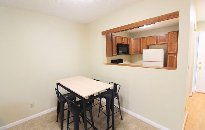 2 beds, 2 baths, $750