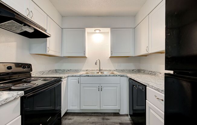 2 beds, 2 baths, 1,050 sqft, $899