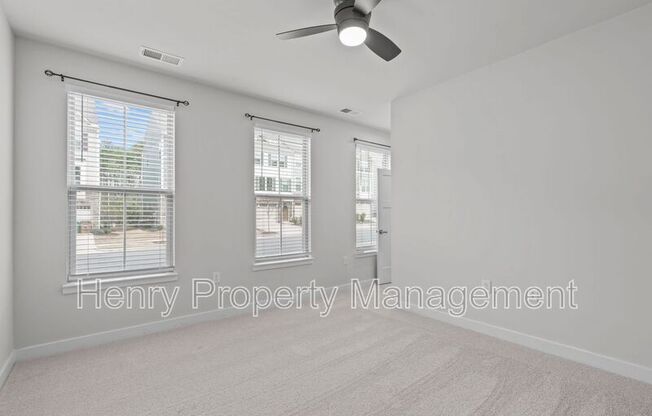 1329 CHANNING PARK CIR