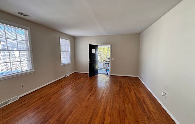 Beautiful 3-Bedroom, 3-Bath Home w/Study in Charleston, SC