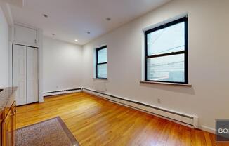 249 E 53 ST