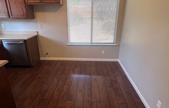 NICE UPDATED HOME IN CITRUS HEIGHTS!!