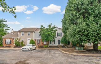 105 GREENLAND CT