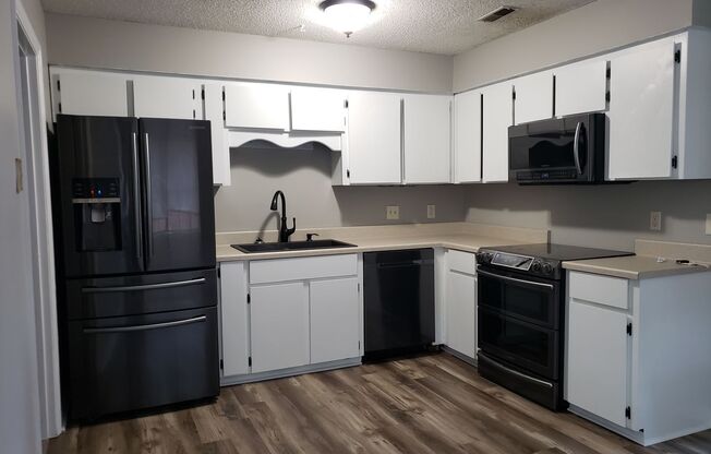 664 Demere Street Hinesville, GA