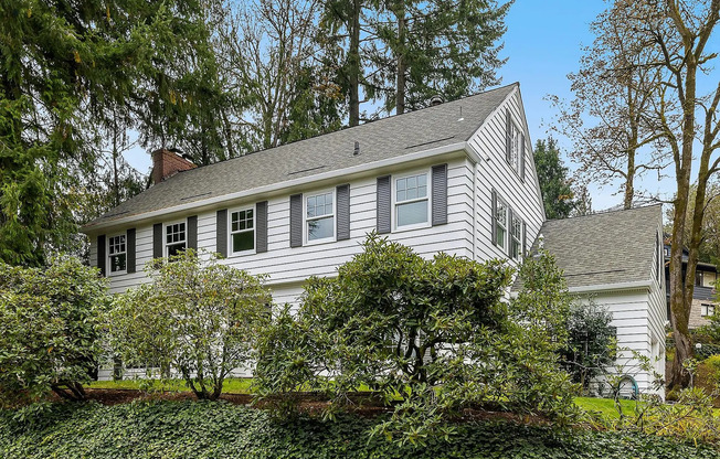 Experience the Charm of a Portland Heights home!