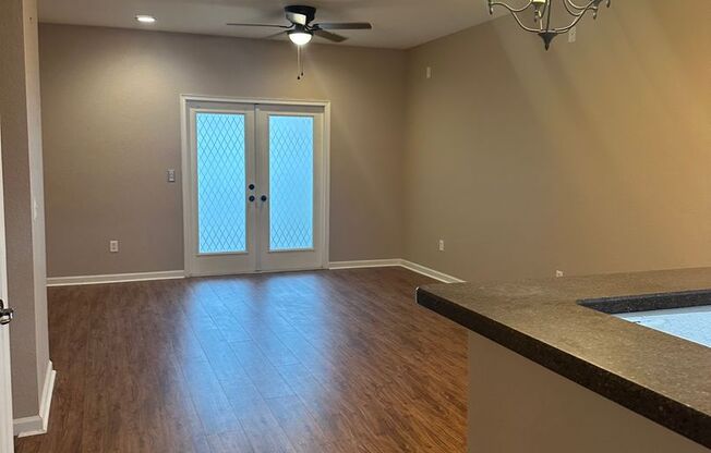 2 beds, 2 baths, 1,146 sqft, $1,350, Unit 2935