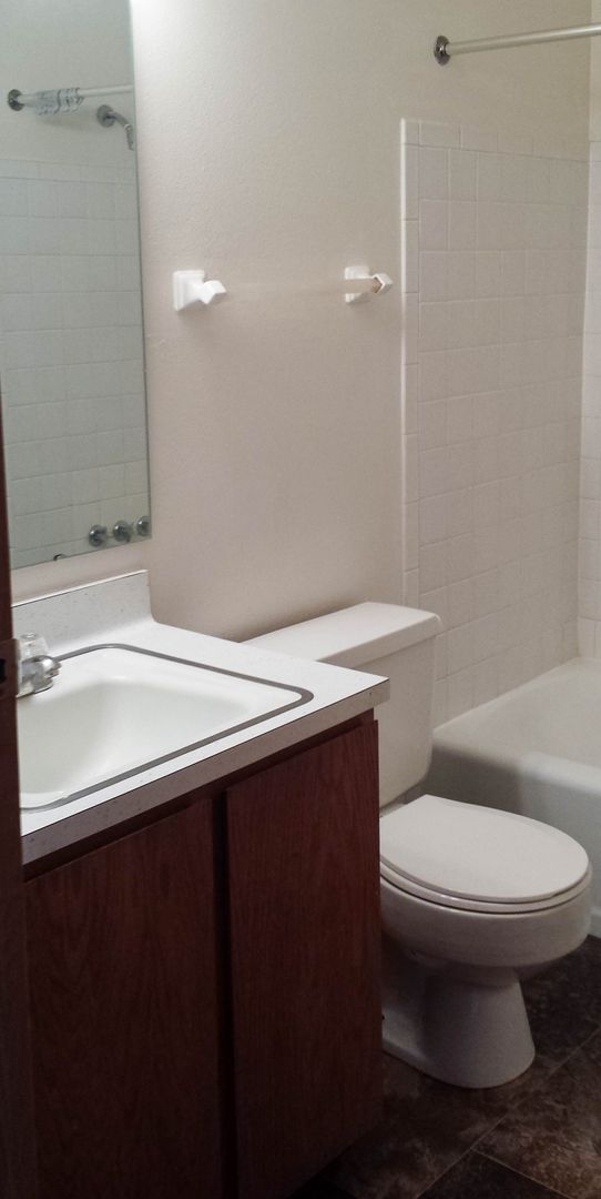 Port Vista Apartments