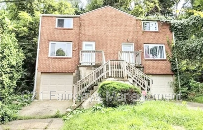 2020 LINDSAY RD