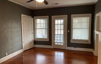 1 bed, 1 bath, 1,000 sqft, $1,395, Unit E