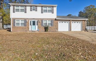 Beautiful Single Family Home in Virginia Beach!