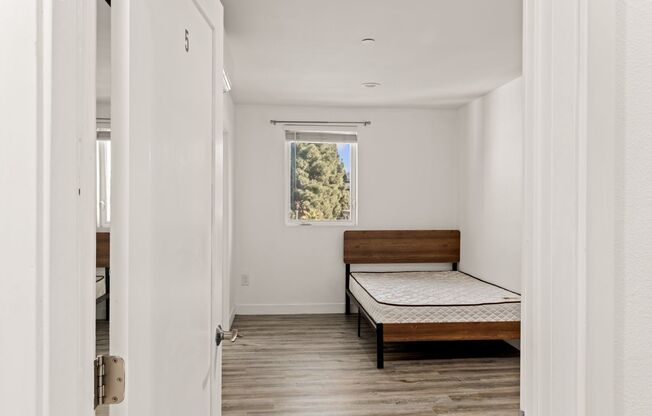 1147 West 37th Street