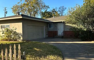 Roseville ~House for Rent!