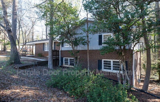 465 N HAIRSTON RD