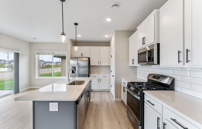 2 beds, 2 baths, 1,382 sqft, $2,875, Unit 10165