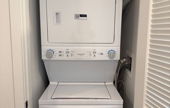 Studio, 1 bath, 468 sqft, $2,249, Unit 412