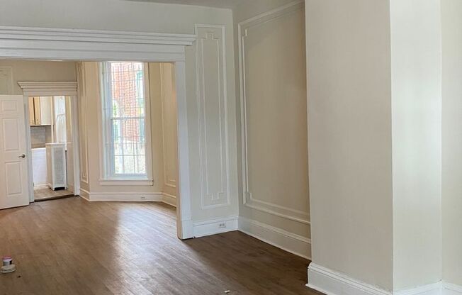 Massive 4-Bedroom Townhome in Brewerytown! Available NOW!