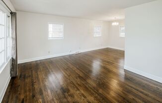 4 beds, 2.5 baths, $2,450