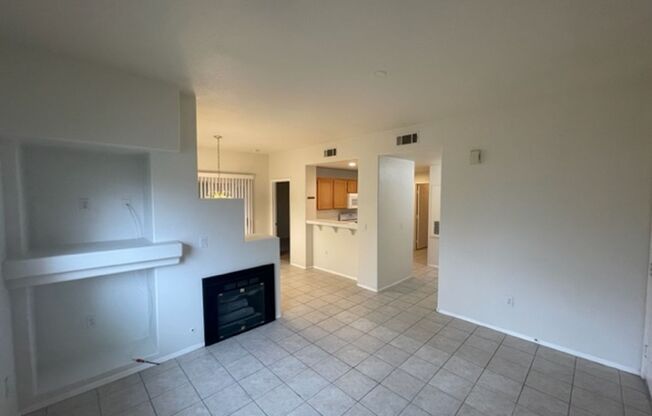 GREAT GATED COMMUNITY 2 BEDROOM -2 BATH -LOCATED CENTRALLY!!!