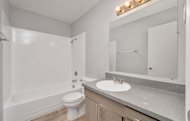 1 bed, 1 bath, 620 sqft, $1,250, Unit 29