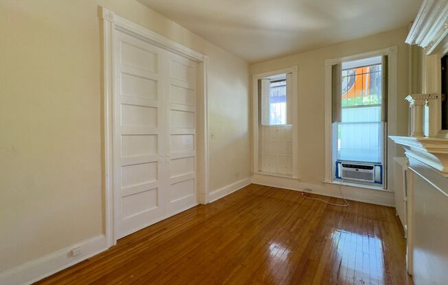 Charming Apartment Units in Charles Village, Baltimore, MD!