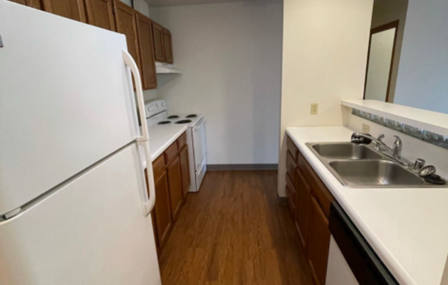 2 beds, 2 baths, 1,040 sqft, $1,075, Unit TE218X-228