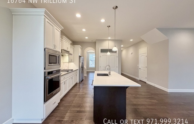 16764 NW TRILLIUM ST