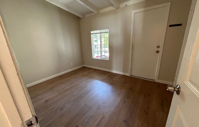 Charming home in prime location!