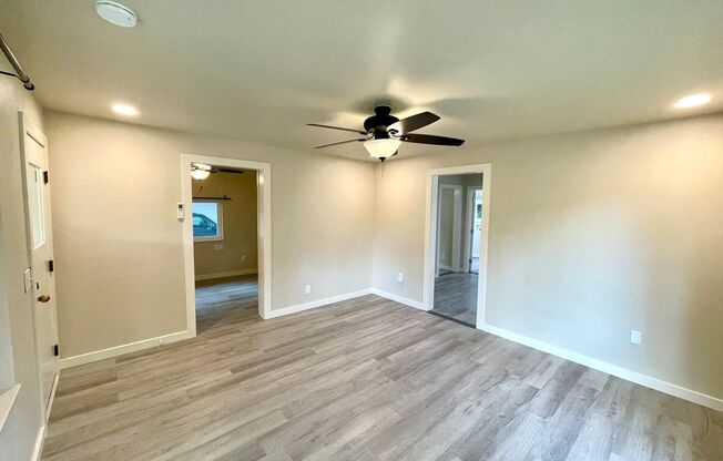 2 beds, 1 bath, $2,725